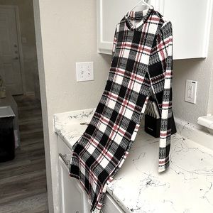 SHEIN NWOT Christmas Dress Fitted Plaid